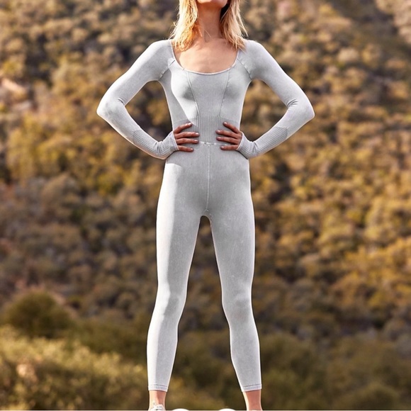 NWOT Free People Good Karma Long Sleeve Onesie XS/S Iced Grey - Picture 3 of 9